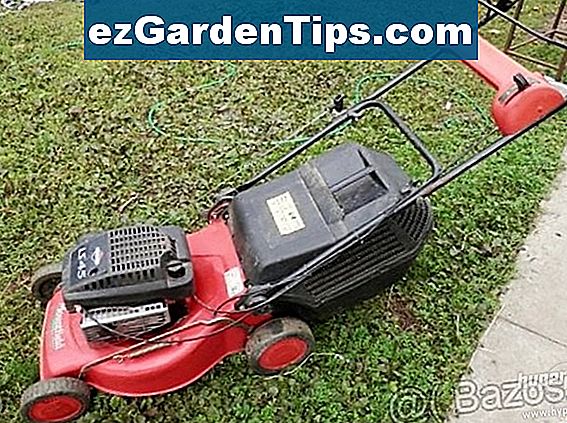 Jak zvýšit sekačku na trávu, abyste mohli vyčistit palubu